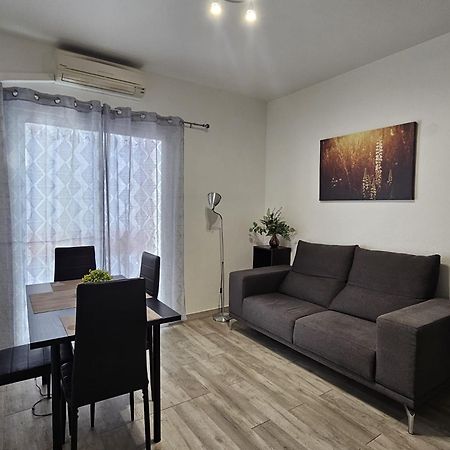 Apartamentos Sleep In Madrid Ngoại thất bức ảnh
